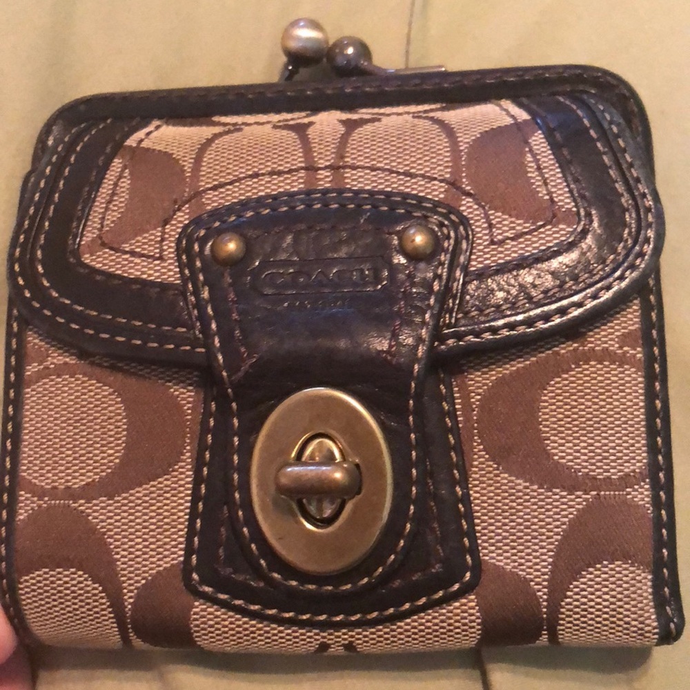 Coach wallet